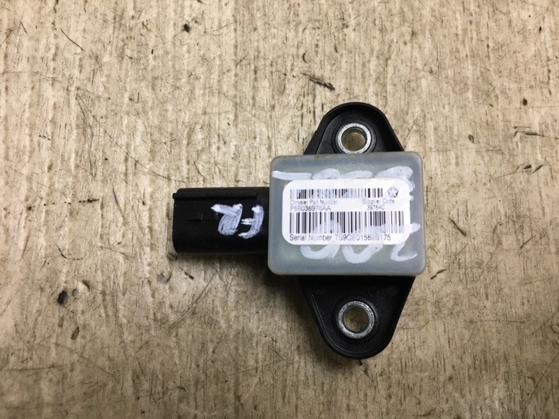 Датчик удара CHRYSLER 200 14-16 2016 UF 2.4 ED6 56038976AA Б/У