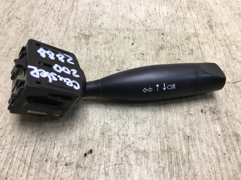 Подрулевой переключатель левый CHRYSLER 200 14-16 UF 2.4 ED6