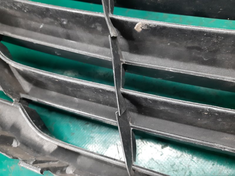 Решетка радиатора CAMRY 40 06-11 2008 Седан 2.4 2AZFE