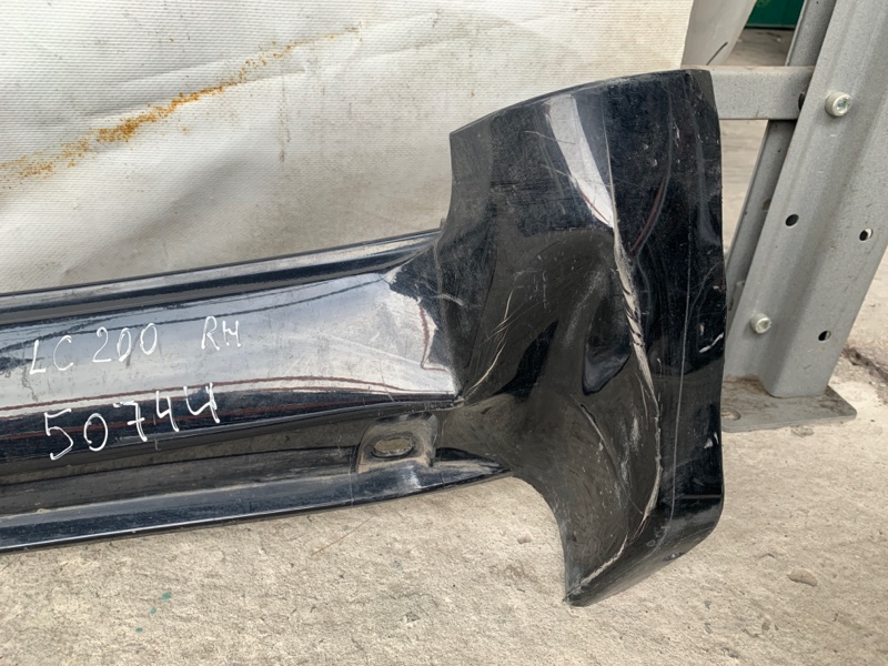 Накладка порога наружная правая TOYOTA LAND CRUISER 200 08-21