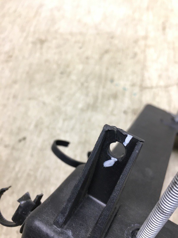 Кронштейн 200 14-16 2016 UF 2.4 ED6