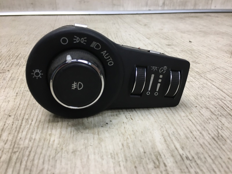 Запчасть блок управления освещением JEEP CHEROKEE 14- 68154356AA Б/У Блок управления освещением JEEP CHEROKEE 14- 68154356AA Б/У