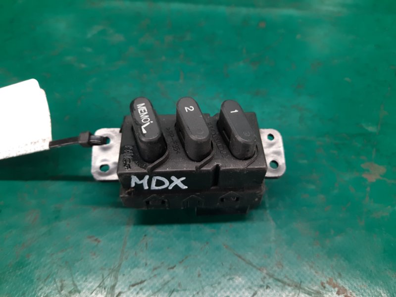 Блок кнопок памяти сидений передний левый ACURA MDX (YD2) 06-13 Внедорожник 3.7 J37A1 Блок кнопок памяти сидений передний левый ACURA MDX (YD2) 06-13 Внедорожник 3.7 J37A1