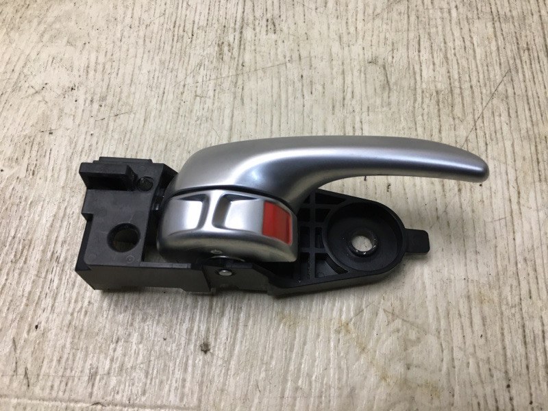 Ручка двери внутренняя задняя правая CHRYSLER 200 14-16 2016 UF 2.4 ED6 68249054AA Б/У
