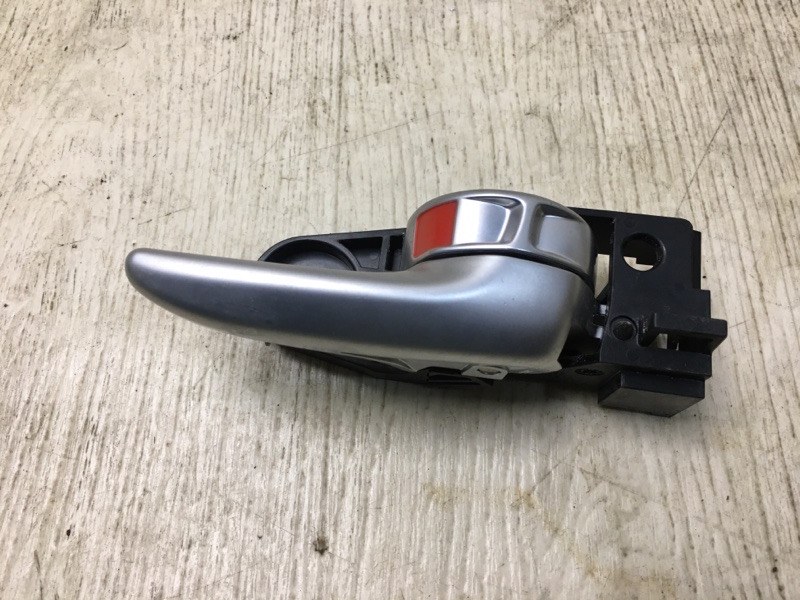 Ручка двери внутренняя задняя правая 200 14-16 2016 UF 2.4 ED6