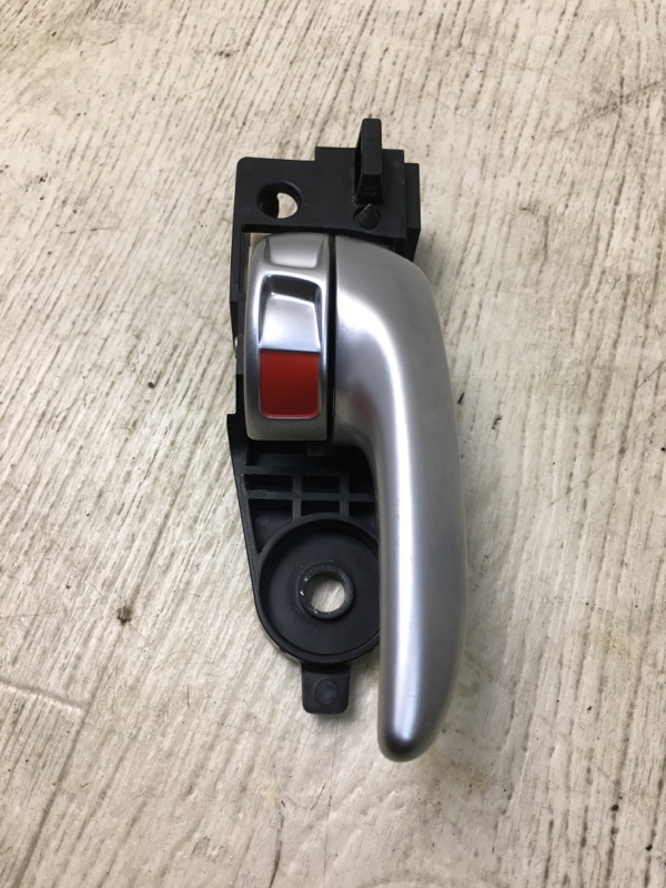 Ручка двери внутренняя задняя правая 200 14-16 2016 UF 2.4 ED6