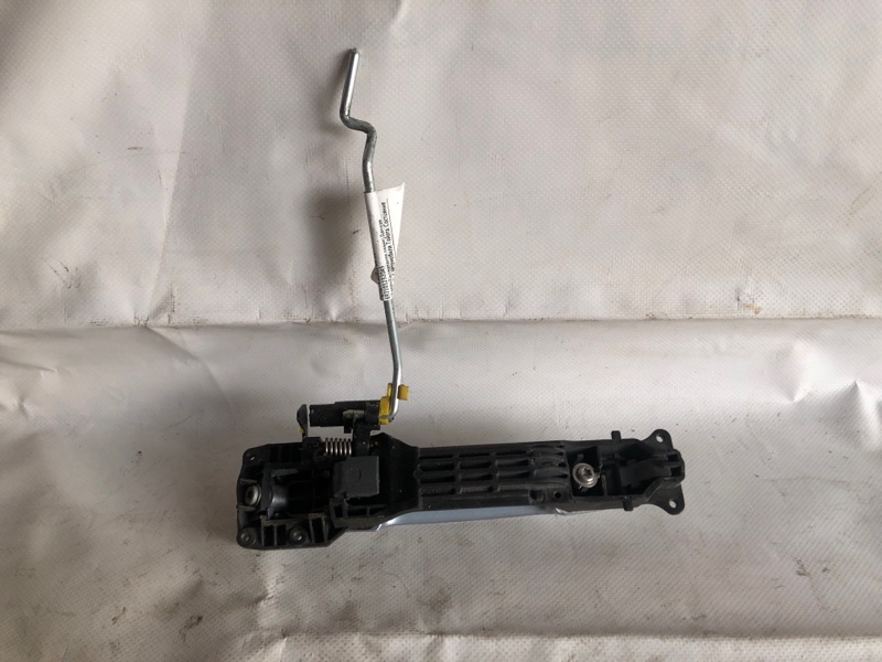 Ручка двери наружная передняя левая AURIS 06-12 Ручка двери наружная передняя левая AURIS 06-12