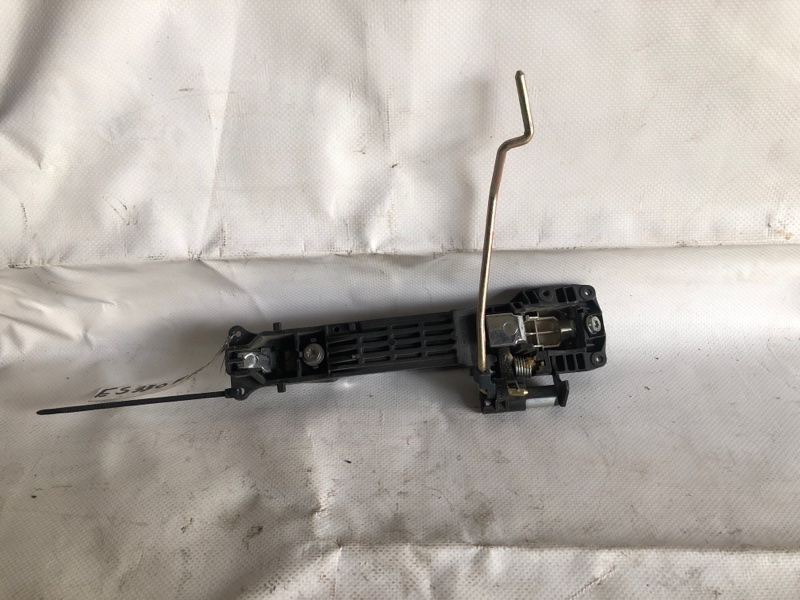 Ручка двери наружная передняя левая ES300 ES330 01-06 Ручка двери наружная передняя левая ES300 ES330 01-06