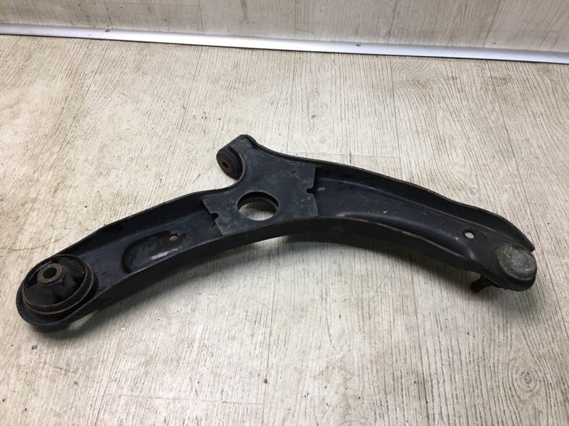 Рычаг передней подвески нижний левый FORTE YD 12- 2013 YD 1.8 G4NB