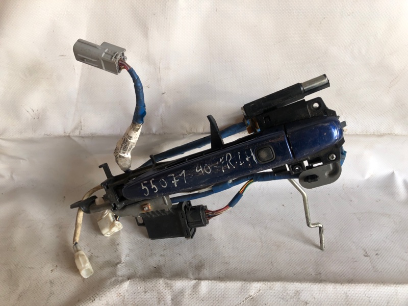 Запчасть ручка двери наружная передняя левая TOYOTA CAMRY 40 06-11 Б/У Ручка двери наружная передняя левая TOYOTA CAMRY 40 06-11 Б/У