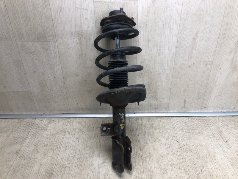 Амортизатор передний правый KIA FORTE/CERATO TD 08-13 2010 TD 2.0 G4KD 54661-1M100 Б/У