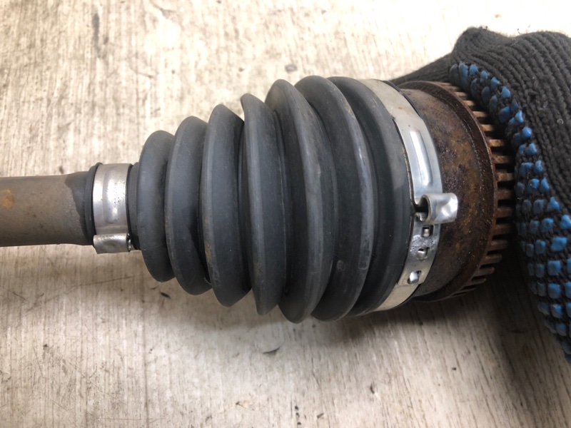 Привод передний левый KIA FORTE/CERATO TD 08-13 TD 2.0 G4KD Привод передний левый KIA FORTE/CERATO TD 08-13 TD 2.0 G4KD