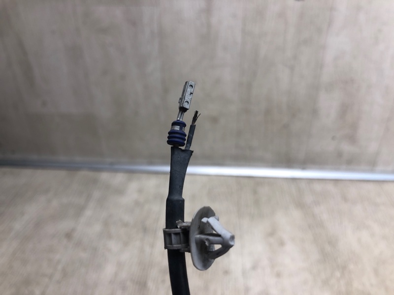 Датчик ABS передний правый FORTE/CERATO TD 08-13 2010 TD 2.0 G4KD