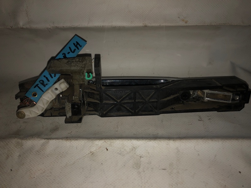 Ручка двери наружная передняя левая TRIBECA B9 05-07