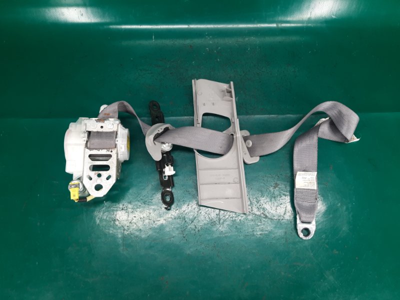 Ремень безопасности передний правый CAMRY 40 06-11 2008 Седан 2.4 2AZFE Ремень безопасности передний правый CAMRY 40 06-11 2008 Седан 2.4 2AZFE