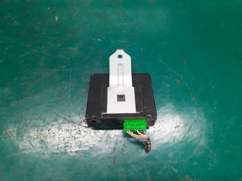 Блок электронный CAMRY 40 06-11 2008 Седан 2.4 2AZFE Блок электронный CAMRY 40 06-11 2008 Седан 2.4 2AZFE