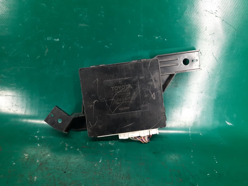 Блок электронный CAMRY 40 06-11 2008 Седан 2.4 2AZFE Блок электронный CAMRY 40 06-11 2008 Седан 2.4 2AZFE