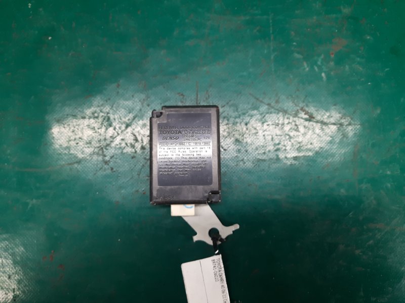 Запчасть блок управления центральным замком TOYOTA CAMRY 40 06-11 2008 Седан 2.4 2AZFE 89741-06020 Б/У Блок управления центральным замком TOYOTA CAMRY 40 06-11 2008 Седан 2.4 2AZFE 89741-06020 Б/У