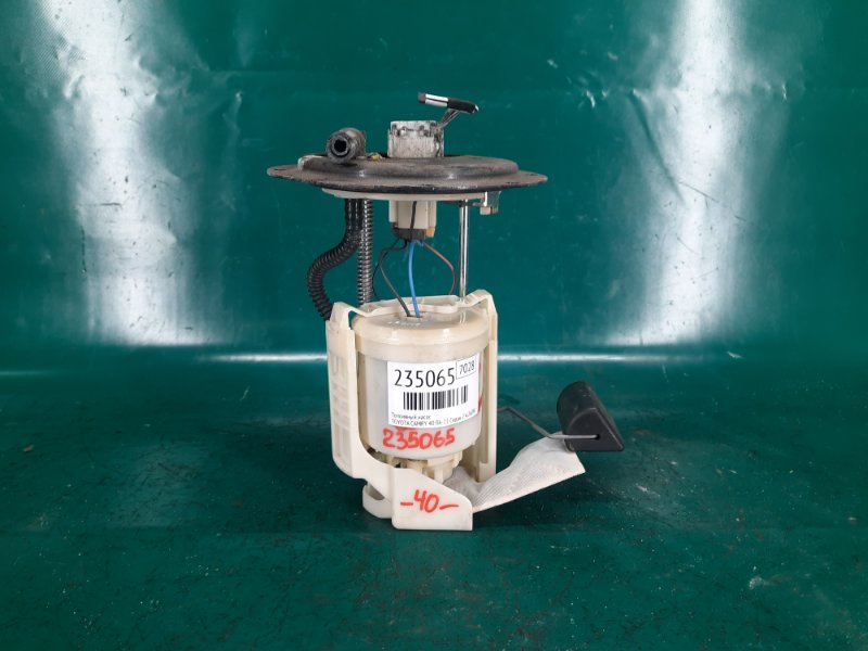 Топливный насос TOYOTA CAMRY 40 06-11 2008 Седан 2.4 2AZFE 77020-06120 Б/У