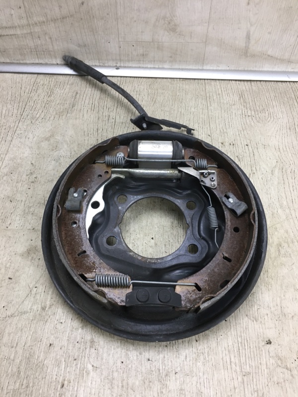 Тормозной механизм задний правый FORD FOCUS 10-18 CB8 2.0 XQDA