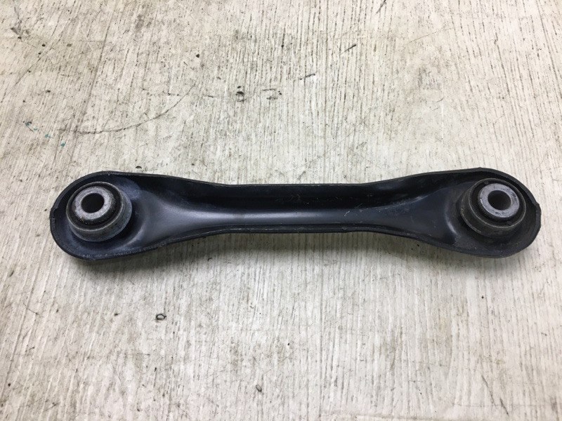 Рычаг задней подвески поперечный нижний FORD FOCUS 10-18 CB8 2.0 XQDA Рычаг задней подвески поперечный нижний FORD FOCUS 10-18 CB8 2.0 XQDA