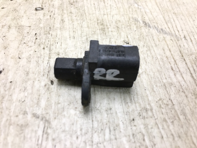 Запчасть датчик abs задний правый FORD FOCUS 10-18 2015 CB8 2.0 XQDA HV6Z-2C190-A Б/У Датчик ABS задний правый FORD FOCUS 10-18 2015 CB8 2.0 XQDA HV6Z-2C190-A Б/У