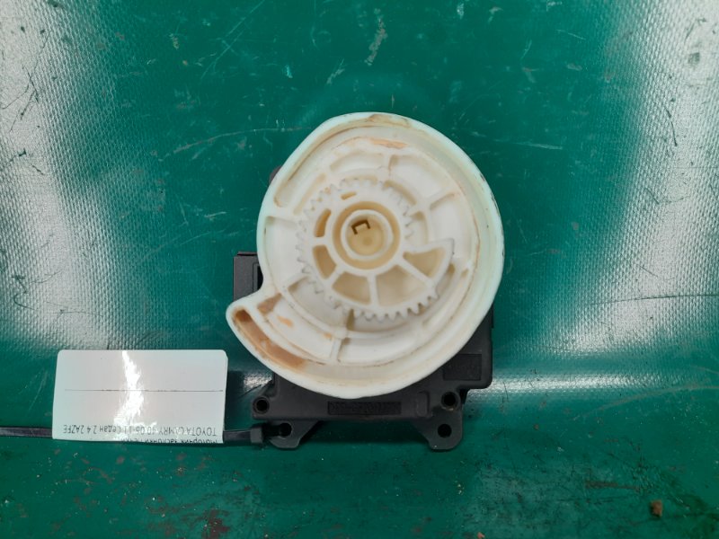 Запчасть моторчик заслонки печки TOYOTA CAMRY 40 06-11 2008 Седан 2.4 2AZFE 87106-07110 Б/У Моторчик заслонки печки TOYOTA CAMRY 40 06-11 2008 Седан 2.4 2AZFE 87106-07110 Б/У