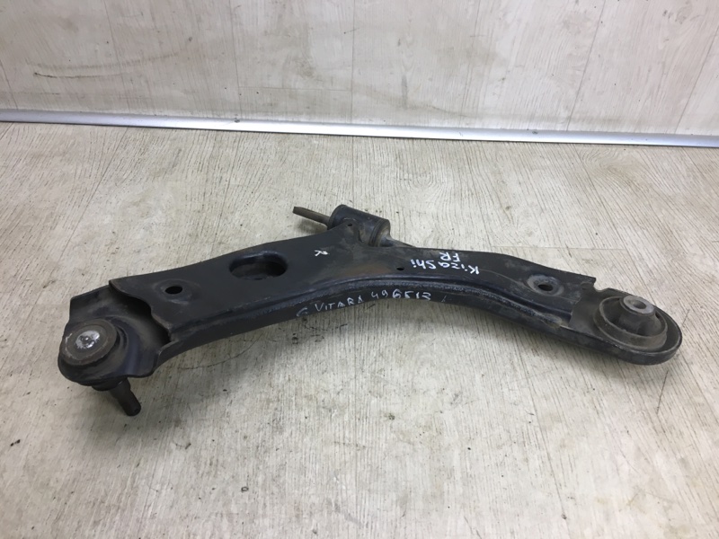 Рычаг передней подвески нижний правый SUZUKI KIZASHI 09-14