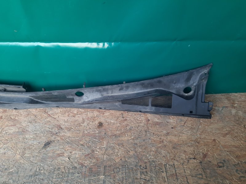 Пластик под лобовое стекло / Жабо TOYOTA CAMRY 30 02-06 Седан 2.4 2AZFE Пластик под лобовое стекло / Жабо TOYOTA CAMRY 30 02-06 Седан 2.4 2AZFE