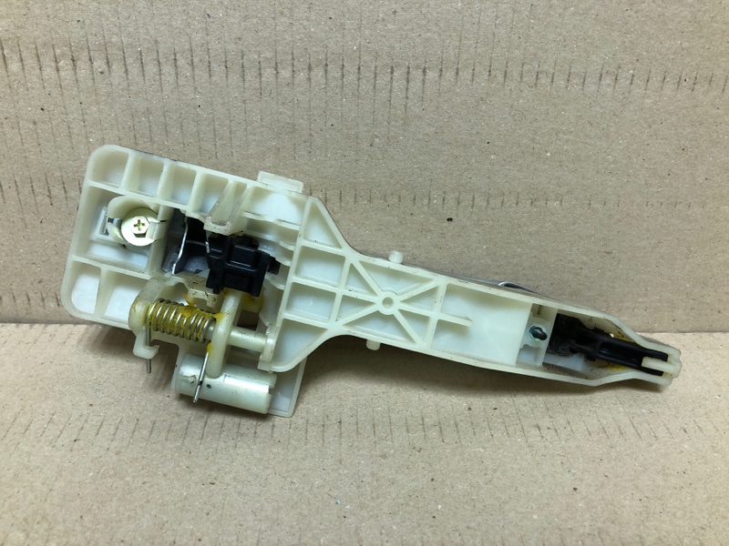 Ручка двери наружная задняя левая I30 GD 12-17