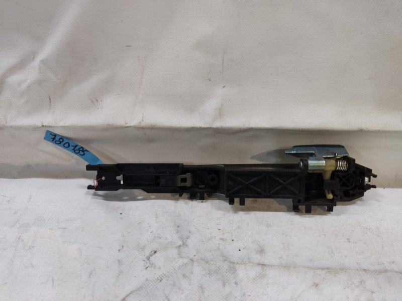 Ручка двери наружная передняя правая G25/G35/G37/Q40 06-14