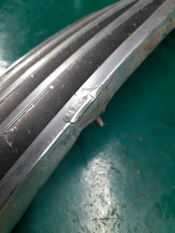 Решетка радиатора CAMRY 30 02-06 2005 Седан 2.4 2AZFE