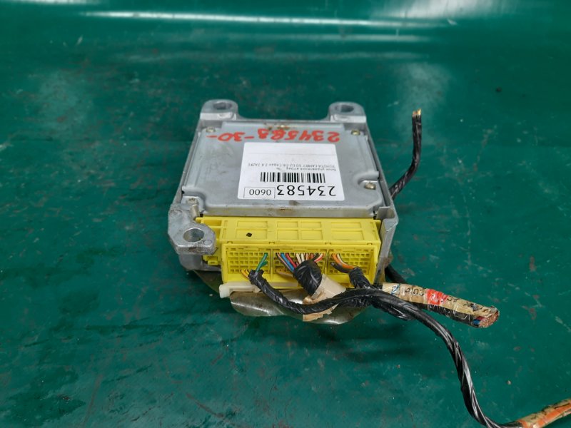 Блок управления AIRBAG CAMRY 30 02-06 2005 Седан 2.4 2AZFE