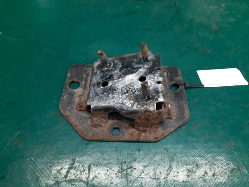 Кронштейн усилителя заднего бампера левый NISSAN MURANO Z51 07-14 Внедорожник 3.5 VQ35DE