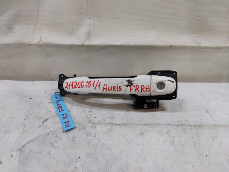 Ручка двери наружная передняя правая TOYOTA AURIS 06-12 6921012320A5 Б/У