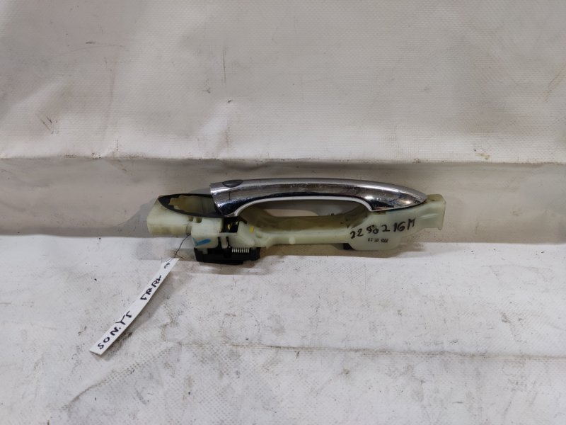 Запчасть ручка двери наружная передняя правая HYUNDAI SONATA YF 10-14 82651-3S000 Б/У Ручка двери наружная передняя правая HYUNDAI SONATA YF 10-14 82651-3S000 Б/У