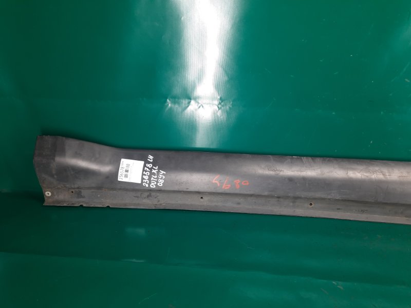 Накладка порога наружная левая OUTLANDER XL 05-13 2006 Внедорожник 3.0 6B31