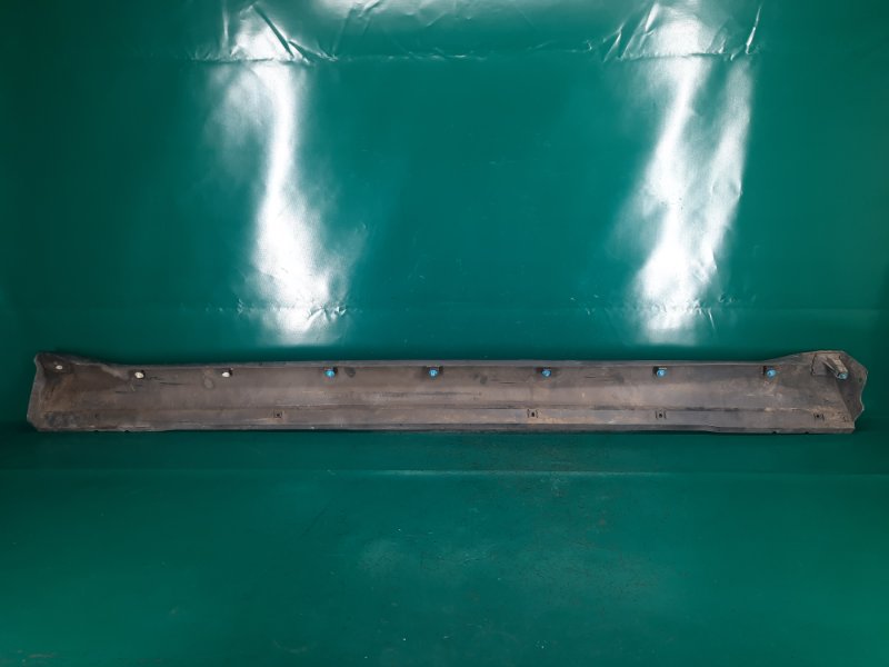 Накладка порога наружная левая OUTLANDER XL 05-13 2006 Внедорожник 3.0 6B31