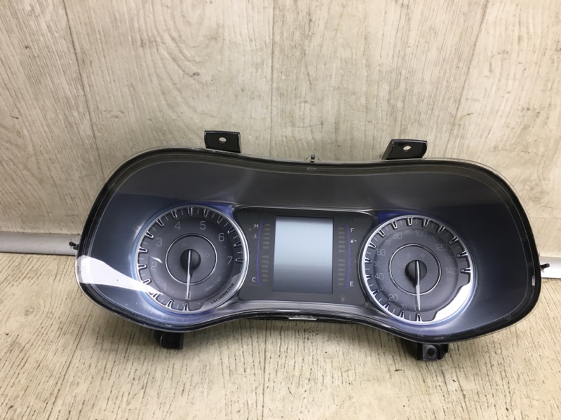 Панель приборов CHRYSLER 200 14-16 2016 UF 2.4 ED6 68259070AB Б/У