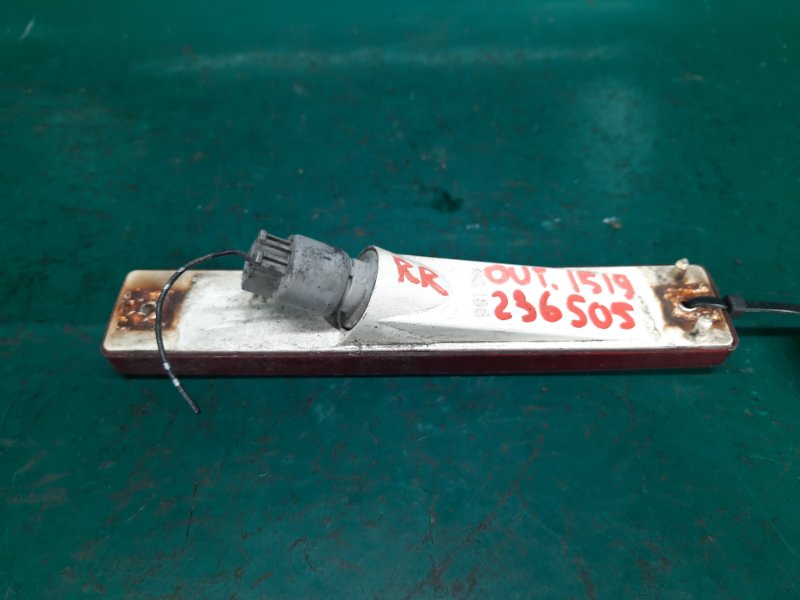 Катафот R правый правый OUTLANDER 03-07 2004 Внедорожник 2.4 4G69