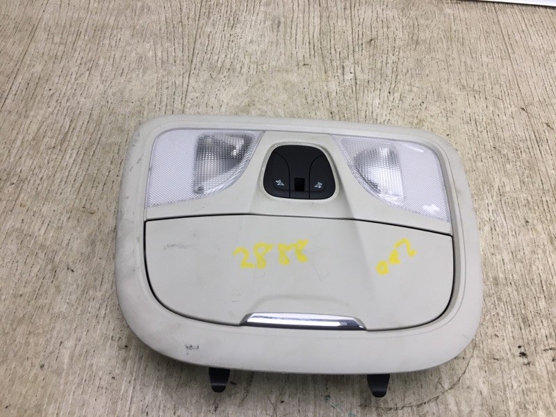 Плафон салона CHRYSLER 200 14-16 2016 UF 2.4 ED6 5MK051L2AF Б/У