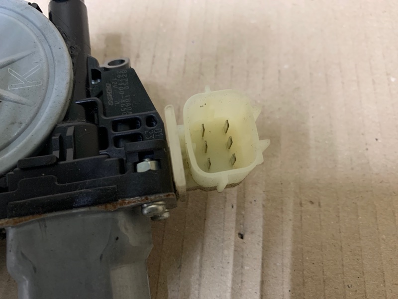 Стеклоподъемник задний правый NISSAN MURANO Z51 07-14 Внедорожник 3.5