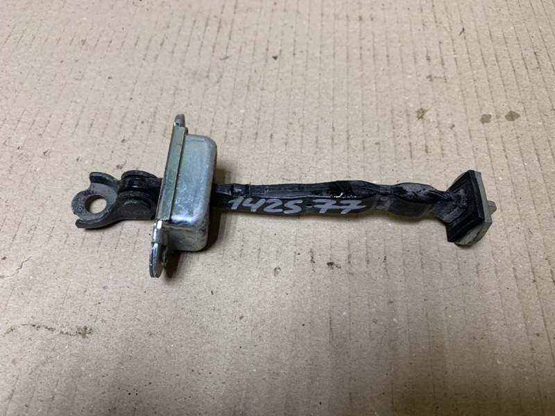 Запчасть ограничитель двери задний правый NISSAN MURANO Z51 07-14 2009 Внедорожник 3.5 80430-1AA0A Б/У Ограничитель двери задний правый NISSAN MURANO Z51 07-14 2009 Внедорожник 3.5 80430-1AA0A Б/У