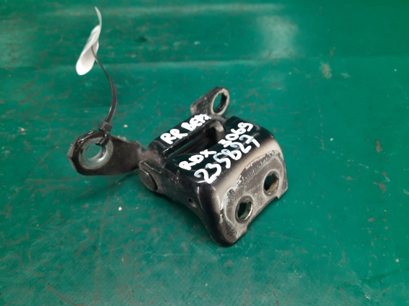 Петля двери верхняя задняя правая ACURA RDX 12-19 2013 Внедорожник 3.5 J35Z2 67910-SNE-A01ZZ Б/У