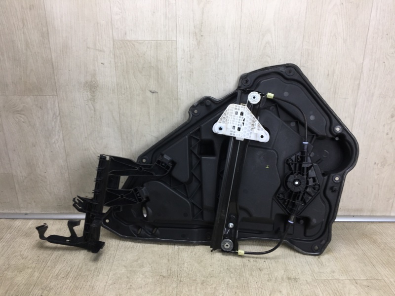 Стеклоподъемник задний левый 200 14-16 2016 UF 2.4 ED6