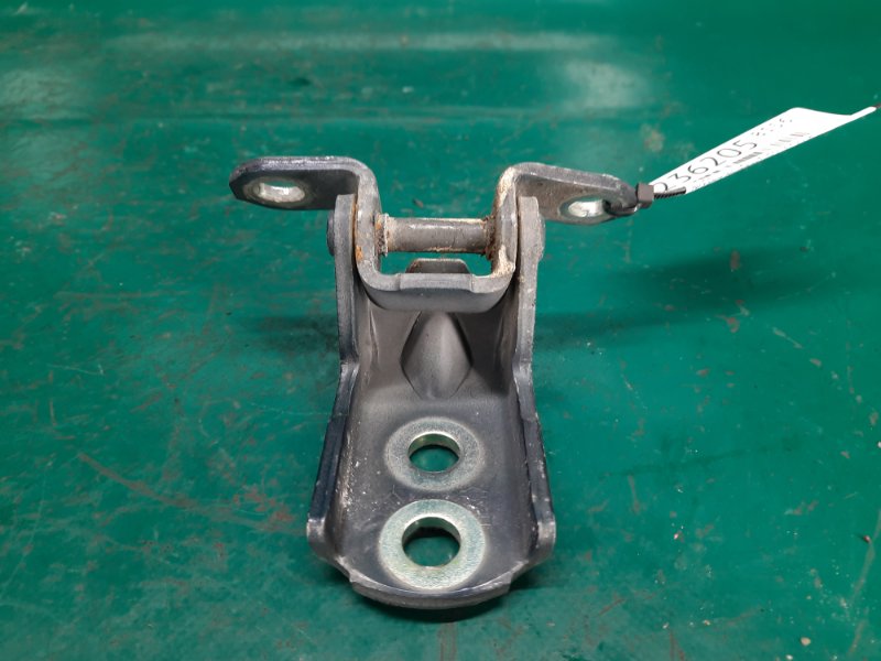 Петля двери нижняя передняя правая MURANO Z51 07-14 2009 Внедорожник 3.5 VQ35DE Петля двери нижняя передняя правая MURANO Z51 07-14 2009 Внедорожник 3.5 VQ35DE