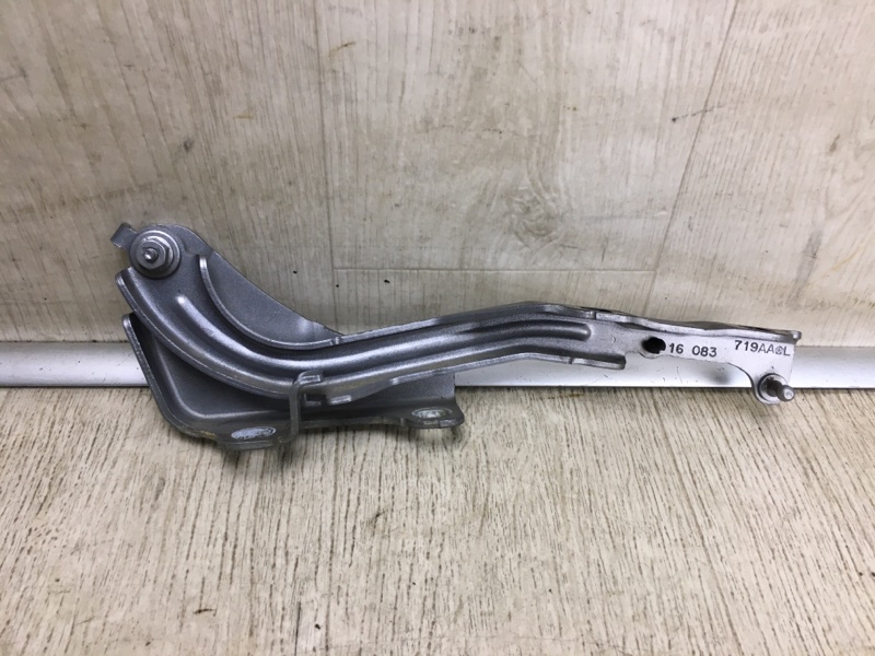 Петля капота левая 200 14-16 2016 UF 2.4 ED6 Петля капота левая 200 14-16 2016 UF 2.4 ED6