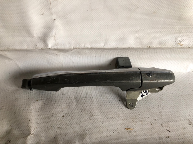 Ручка двери наружная задняя левая HONDA CIVIC 4D 06-11 FD 72180-SNB-E01ZE Б/У