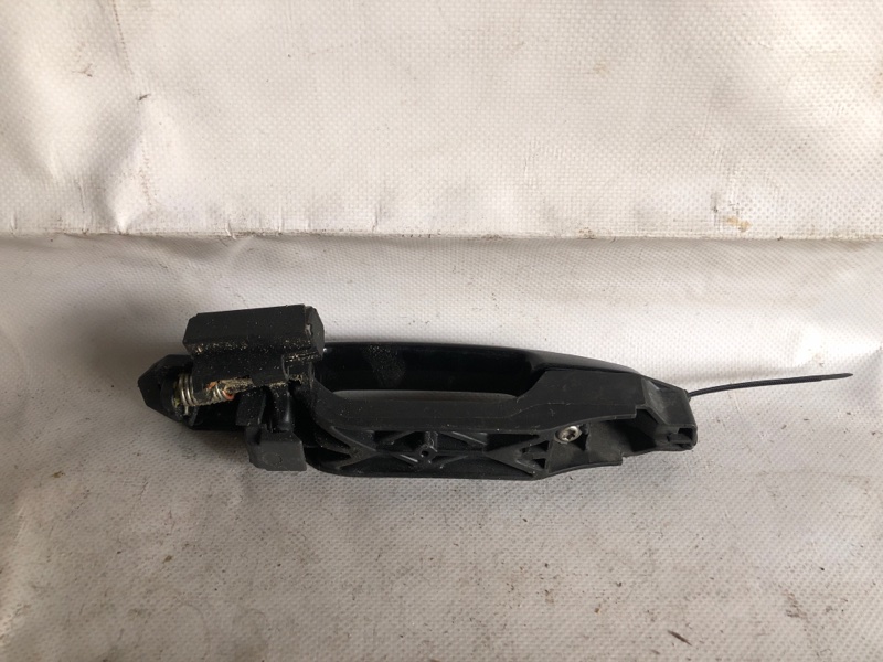 Ручка двери наружная задняя левая RAV4 05-12