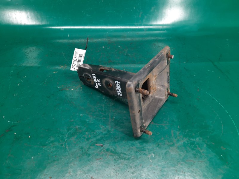 Кронштейн усилителя заднего бампера правый HYUNDAI SONATA NF 04-10 Седан 3.3 G6DB